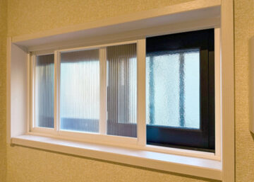 内窓